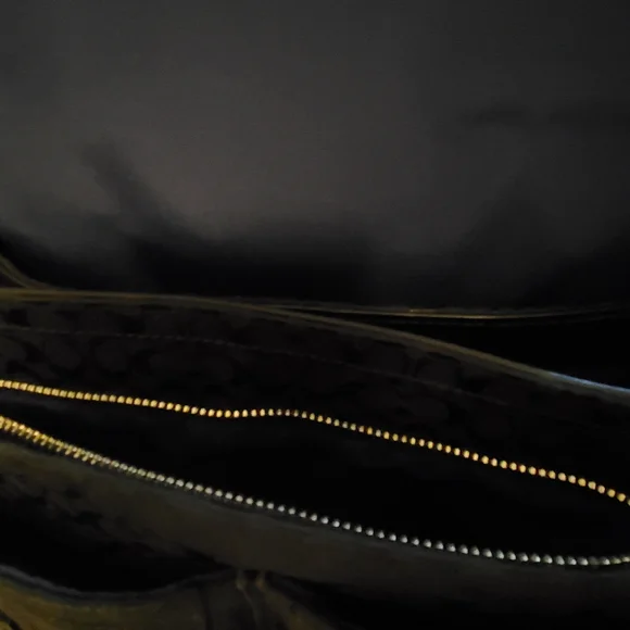 Coach A1068-F70182 Black Voyager 6cm Signature Small Messenger Bag - Picture 6 of 9